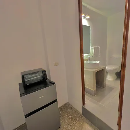 Hotel Citadin Z10 Guatemala City Exterior photo