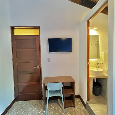 Hotel Citadin Z10 Guatemala City Exterior photo